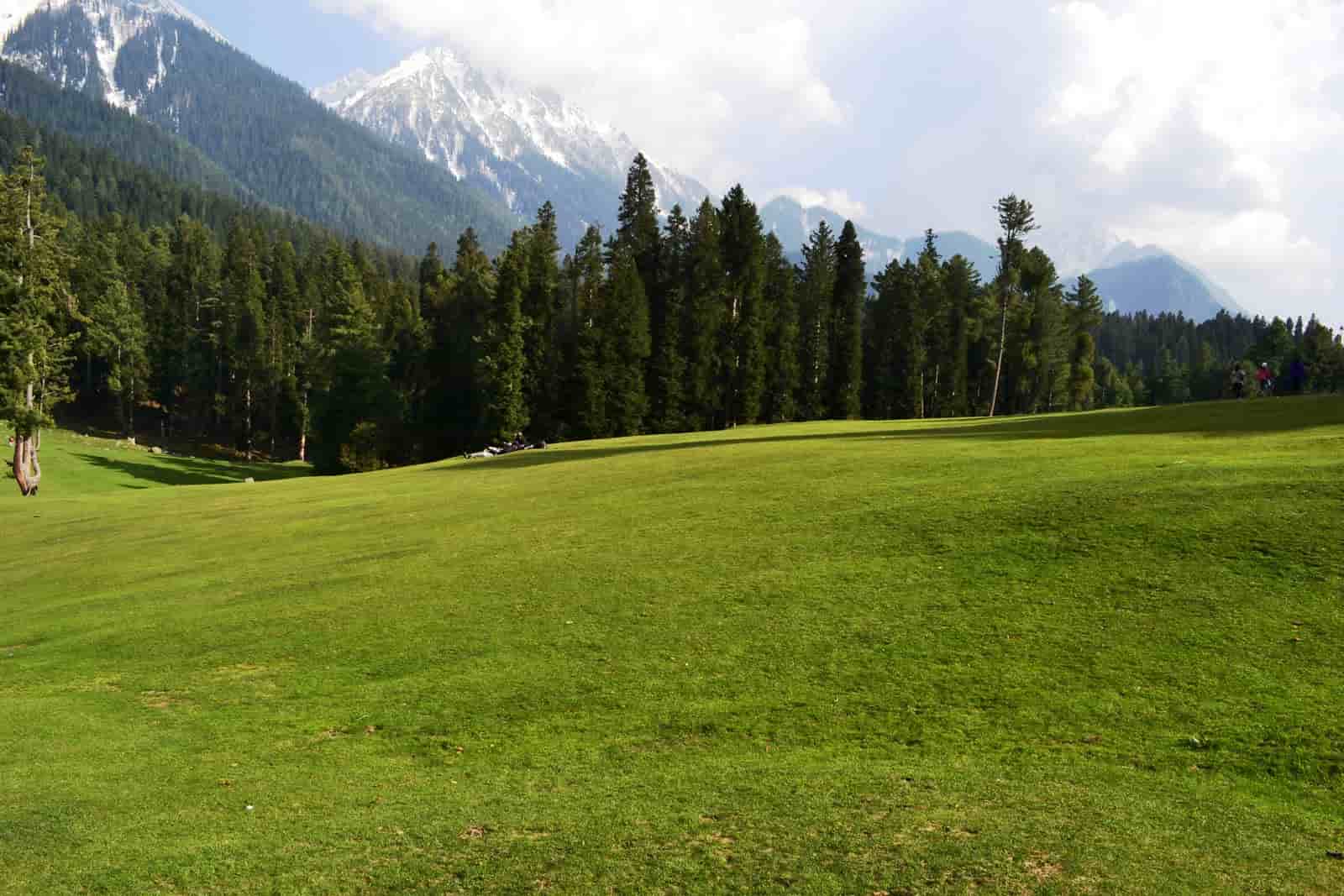 Pahalgam - top 10 best places to visit in Jammu & Kashmir