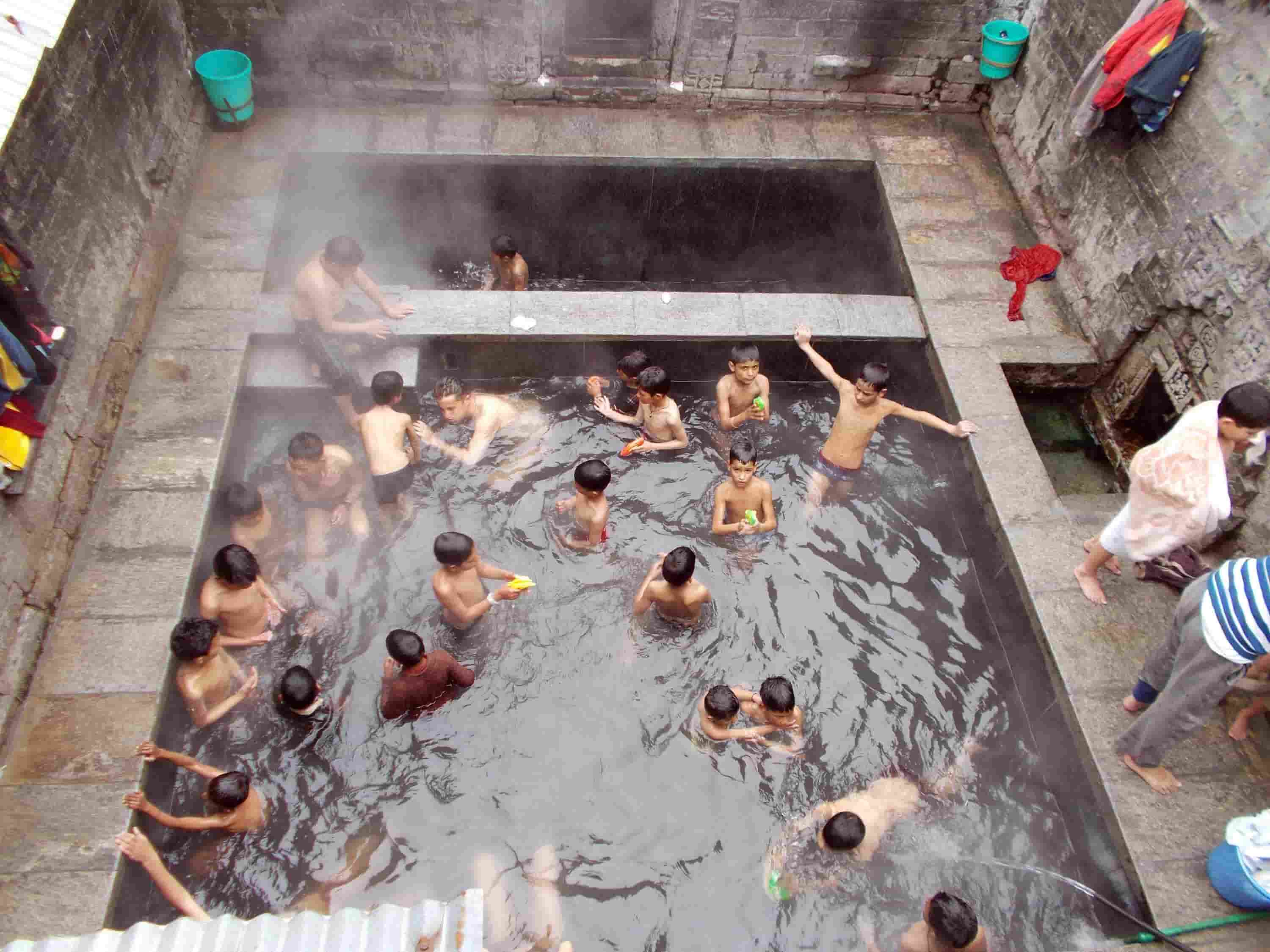 Vashishth Hot Water Springs manali