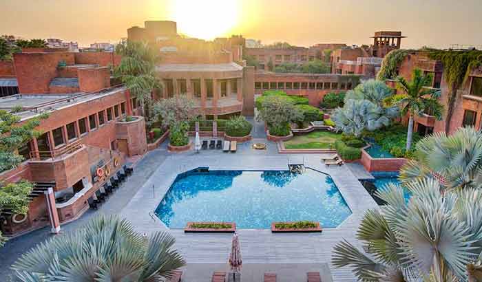 11 Best Hotels In Agra Near Taj Mahal 2023 With Offer Prices